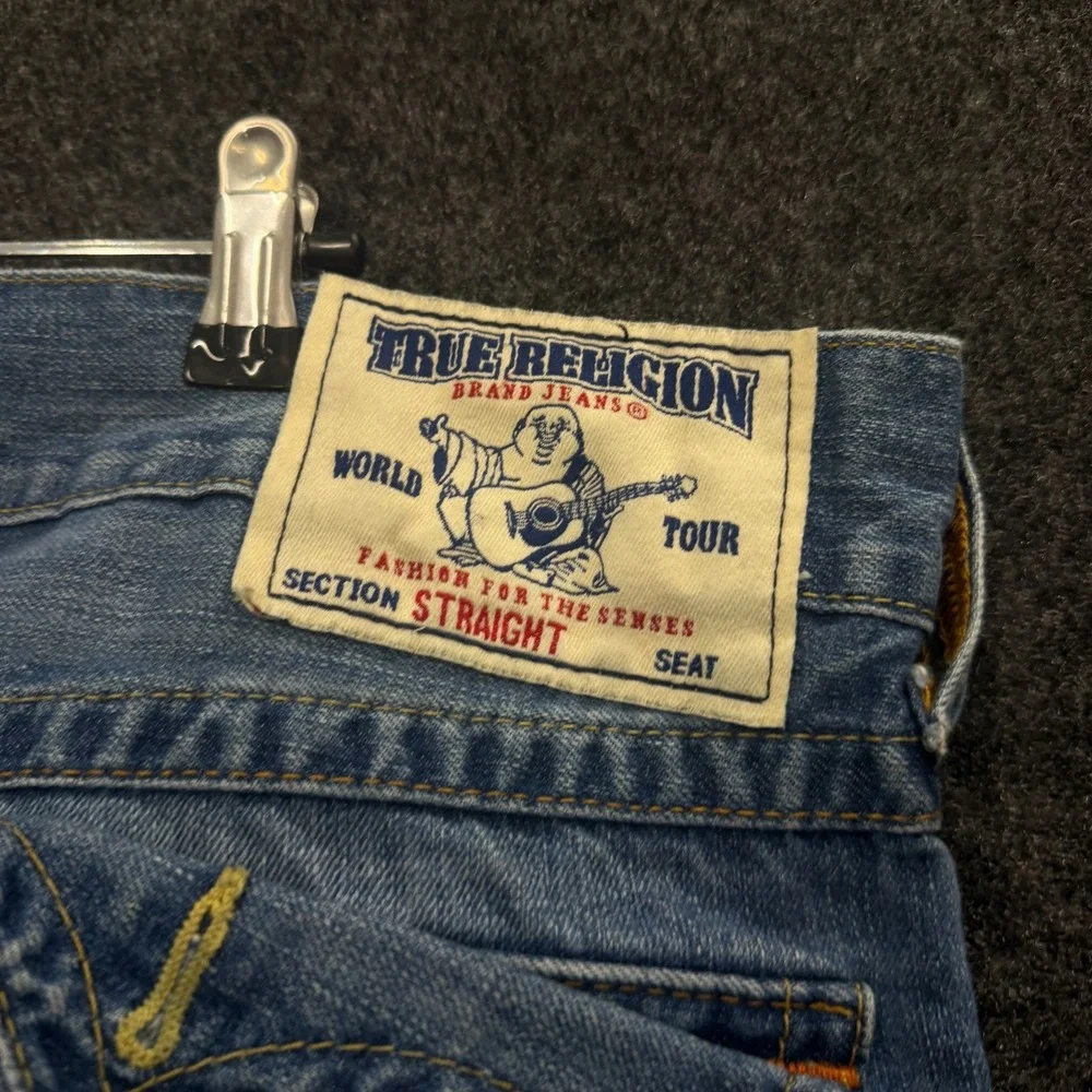 True Religion Vintage Straight Medium Wash Flap Pocket Jeans Size 36 Y2K Denim